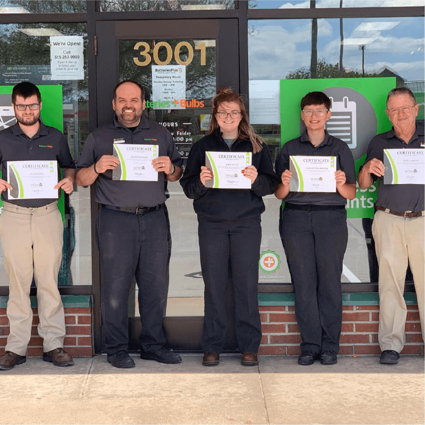 Certified-Techs-with-Certifications-200x200-02.png